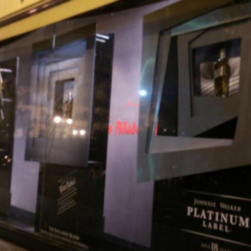 Rotulaciones y Vinilos PLV, escaparates